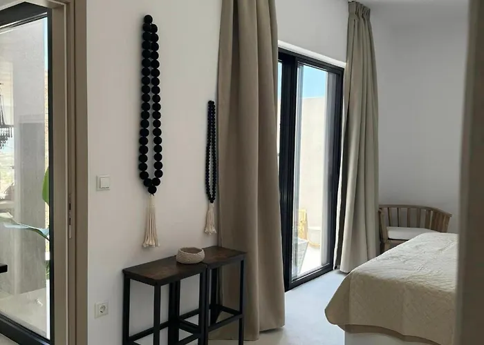 Gr - La Punta Mikri Βίλα *