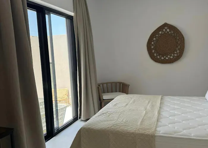 Gr - La Punta Mikri Βίλα Πλάκα